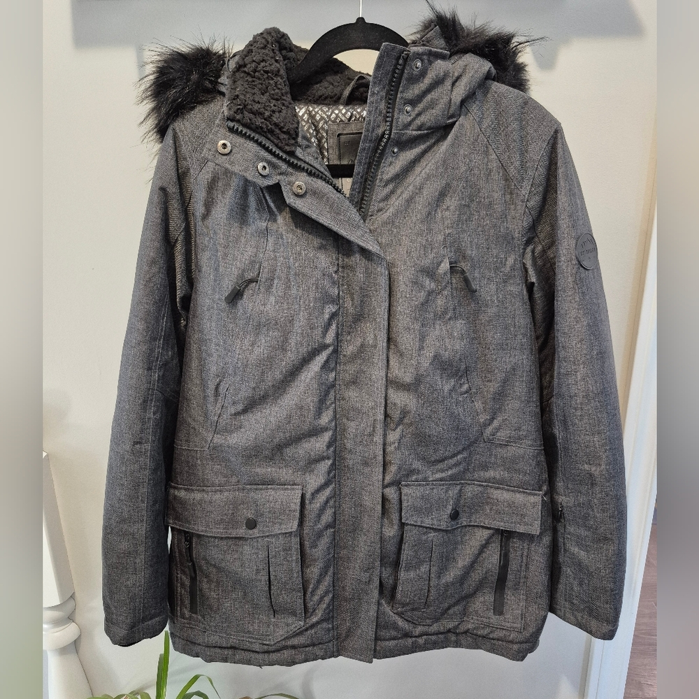 Beautiful Heathered Gray Women's Winter Jacket with Faux Fur Trim